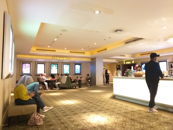 MAL ATRIUM SENEN XXI